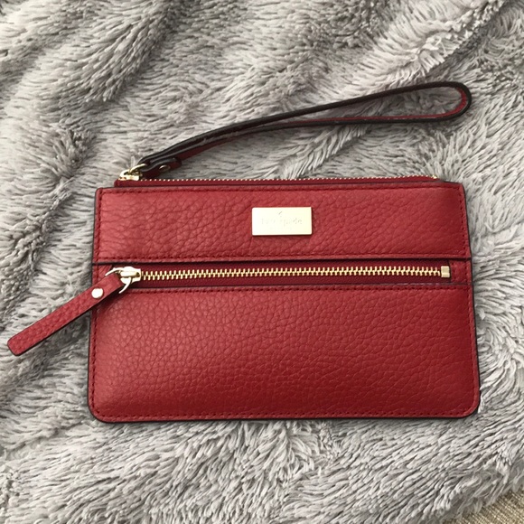 Kate Spade wristlet - Picture 2 of 3